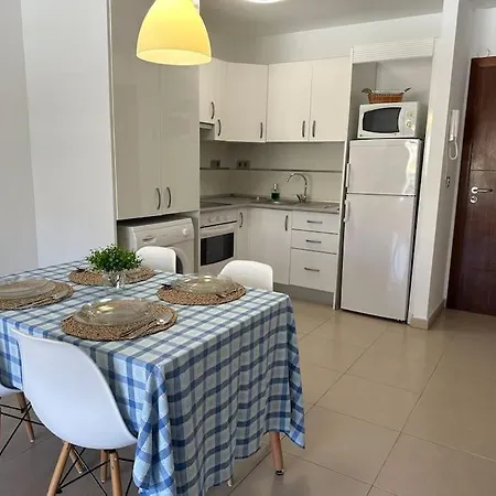 Апартаменты Tranquilo Y Cerca Del Mar Con Parking Privado Гиа-де-Исора