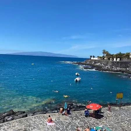 Tranquilo Y Cerca Del Mar Con Parking Privado