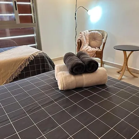 Tranquilo Y Cerca Del Mar Con Parking Privado *