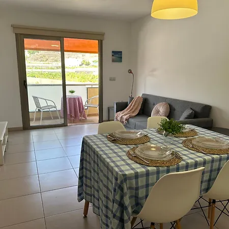 Tranquilo Y Cerca Del Mar Con Parking Privado