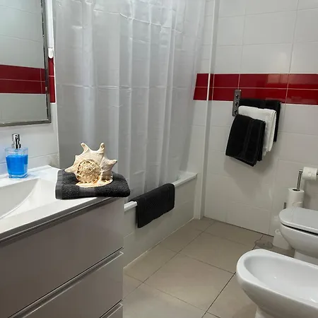 Tranquilo Y Cerca Del Mar Con Parking Privado *