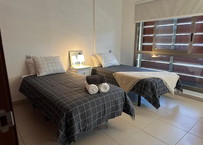 Tranquilo Y Cerca Del Mar Con Parking Privado *